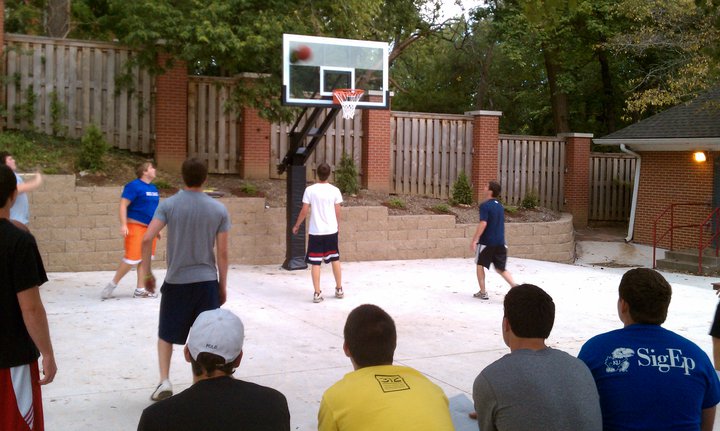 2010 -- Basketball Court before Sport Court